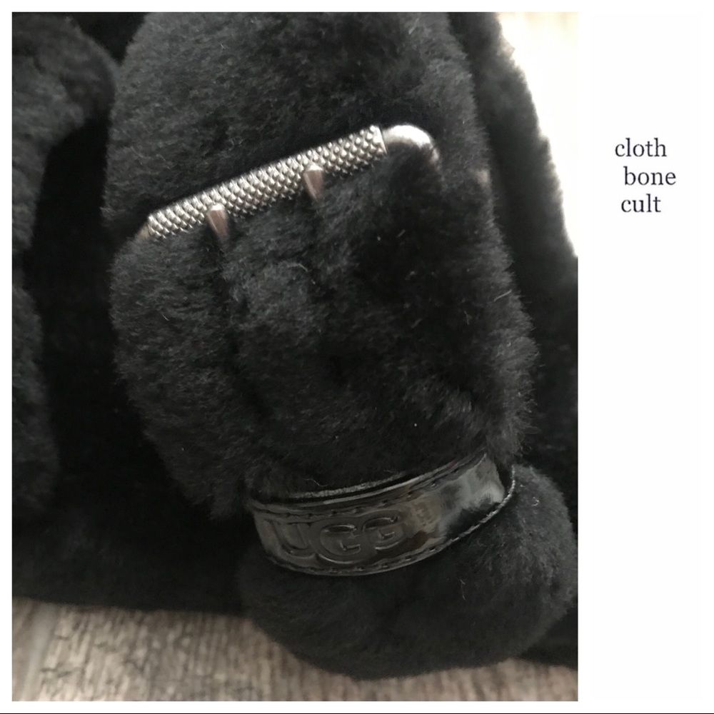 ✨New✨ UGG Black Fuzz Yeah Birkenstock-Style SLIDES - Picture 14 of 16